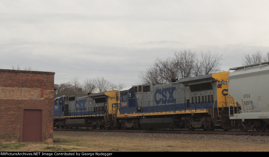 CSX 7905 & 5941